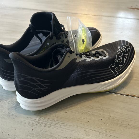 HOKA Crescendo MD 2 Track Shoes Spikes Men’s 12 Womens 13.5 Black White 1155116 main image 8